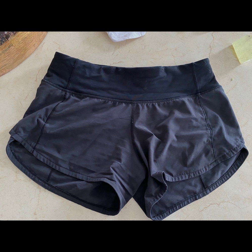 Lululemon speed up short 2.5 size 2